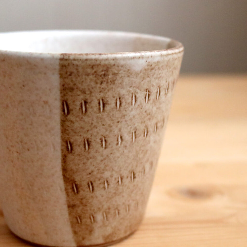 陶芸品 小石原焼 ブラウンの陶器マグカップ 楽天市場】小石原焼 マグカップの通販 陶芸品 小石原焼 ブラウンの陶器