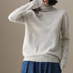 秋冬.100%ウールのセーター.  無地 手編み ラクダ色 重ね着 7枚目の画像