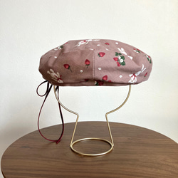 サイドリボン　うさぎと苺のコーデュロイベレー帽（ブラウン）　ベビー・キッズ 3枚目の画像