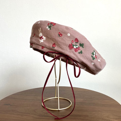 サイドリボン　うさぎと苺のコーデュロイベレー帽（ブラウン）　ベビー・キッズ 2枚目の画像