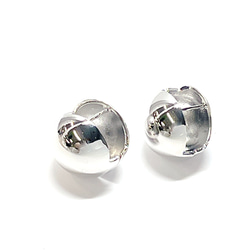 【1對】eje529約19毫米大球圓形銀色一觸式耳環 第2張的照片
