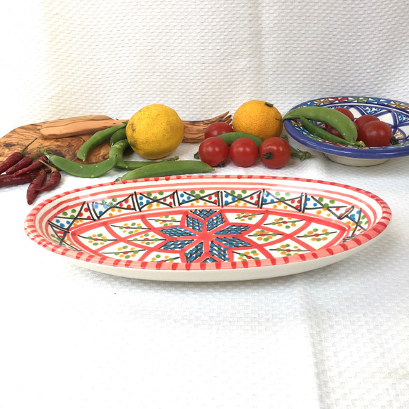 チュニジア・ナブールの陶器　大きさ違いのオバール皿　2枚セット　食欲増進ベルベル情熱の赤27 13枚目の画像