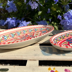 チュニジア・ナブールの陶器　大きさ違いのオバール皿　2枚セット　食欲増進ベルベル情熱の赤27 3枚目の画像
