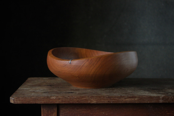 wooden bowl 26cm ヤマザクラのウッドボウル 店舗什器に 1枚目の画像