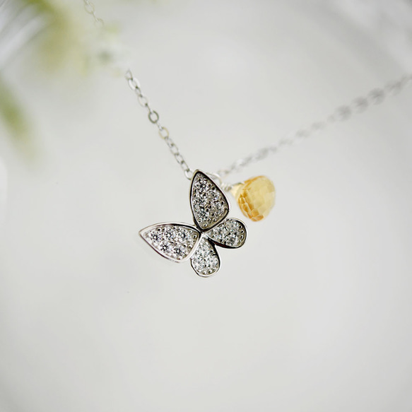繁榮財富幸運石黃水晶和蝴蝶項鍊十一月生日石 第6張的照片