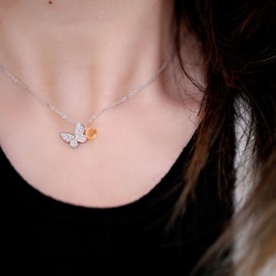 繁榮財富幸運石黃水晶和蝴蝶項鍊十一月生日石 第9張的照片