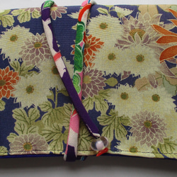 ７４７６　花柄の着物で作った和風財布・ポーチ＃送料無料 3枚目の画像