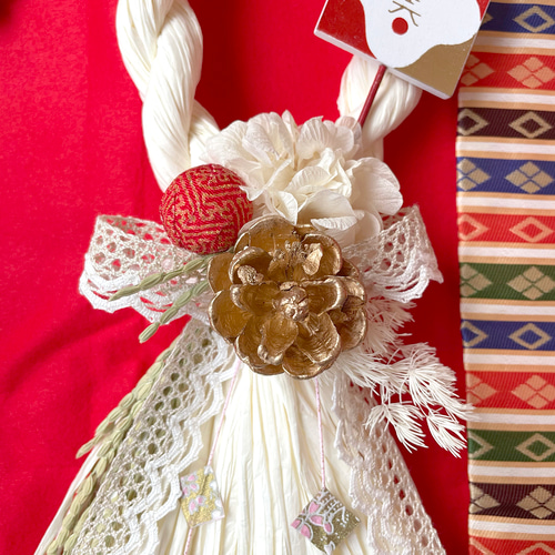 2024正月】タッセル正月飾りホワイト/レース（幅20×丈38cm） しめ縄