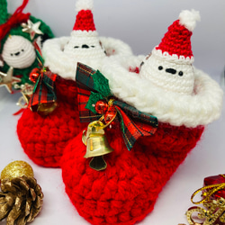 シマエナガのクリスマスツリー 〜イルミネーションで光り輝くツリー