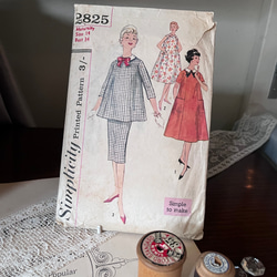 英国で出会った♪ヴィンテージ 1960年代 マタニティドレスの型紙 パターン /ワンピース・ツーピース 1枚目の画像
