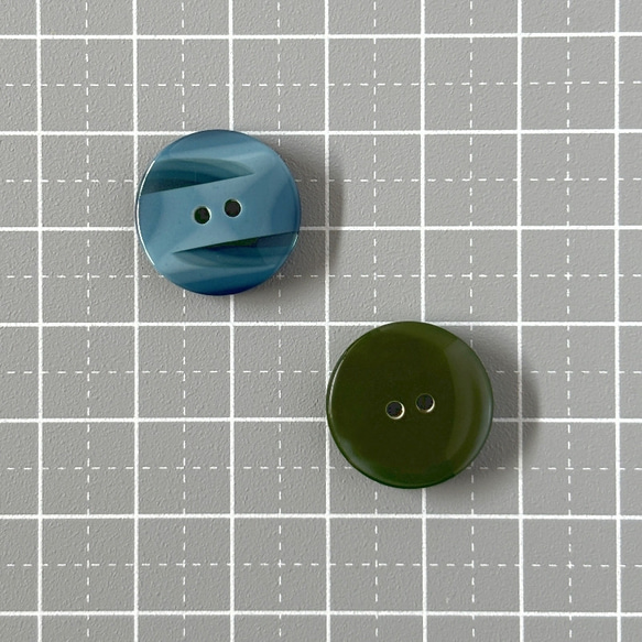 レトロ 円形 丸型 ボタン ブルー グリーン ダークブラウン 二つ穴 17mm 8個セット  ec-146 3枚目の画像