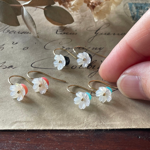 フラワーシェルとピンクスピネルのイヤリング☆*°天然石×14kgf