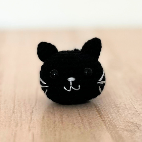 バッグチャーム キーホルダー おしゃれ かわいい ねこ アルファベット イニシャル 大きめ ギフト 部活 お揃い 3枚目の画像