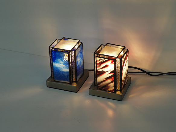 「ミニあんどんランプ・赤」ステンドグラスランプ　インテリア雑貨・生活道具 4枚目の画像