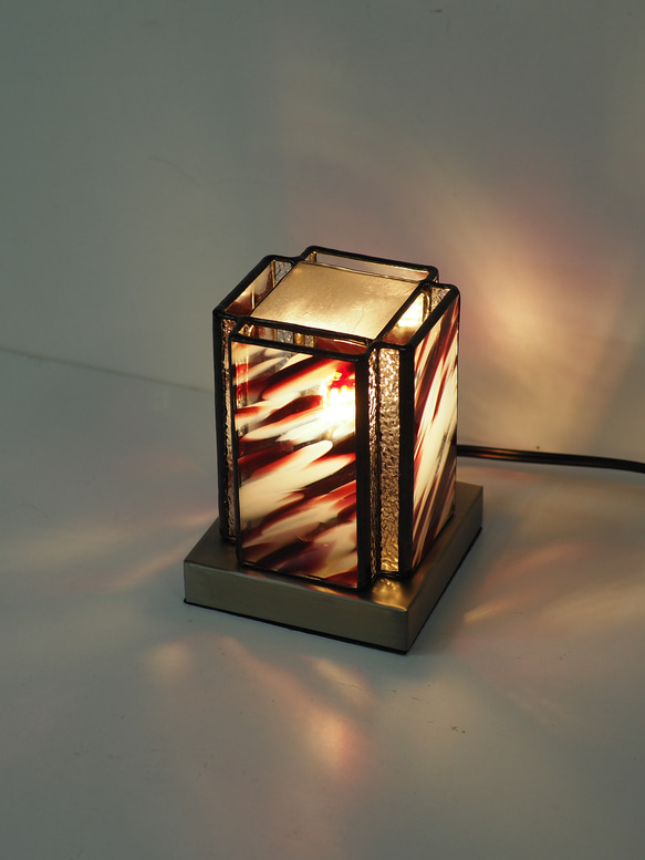 「ミニあんどんランプ・赤」ステンドグラスランプ　インテリア雑貨・生活道具 5枚目の画像