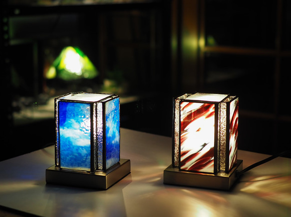 「ミニあんどんランプ・赤」ステンドグラスランプ　インテリア雑貨・生活道具 9枚目の画像