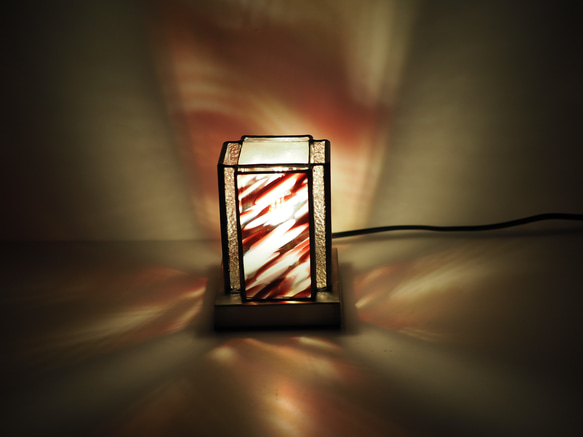 「ミニあんどんランプ・赤」ステンドグラスランプ　インテリア雑貨・生活道具 13枚目の画像