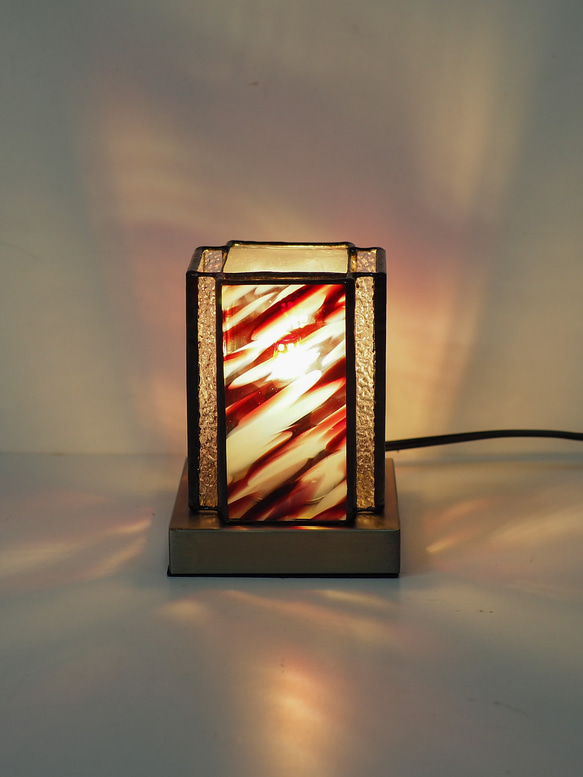 「ミニあんどんランプ・赤」ステンドグラスランプ　インテリア雑貨・生活道具 2枚目の画像