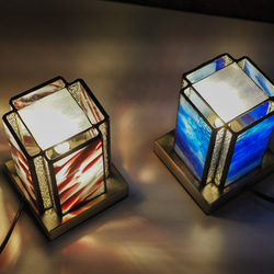 「ミニあんどんランプ・赤」ステンドグラスランプ　インテリア雑貨・生活道具 3枚目の画像