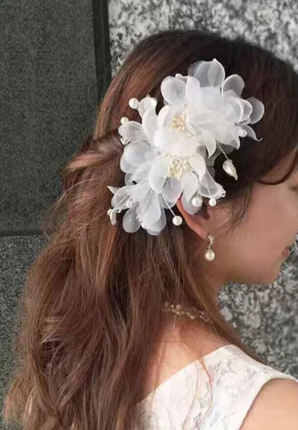 ウエディング ヘッドドレス フラワー 髪飾り パール 和装 ヘアアクセサリー 3枚目の画像