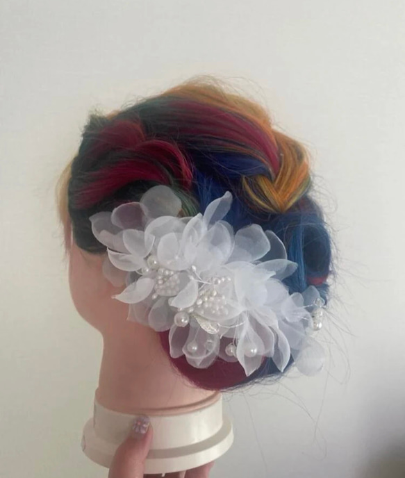 ウエディング ヘッドドレス フラワー 髪飾り パール 和装 ヘアアクセサリー 1枚目の画像