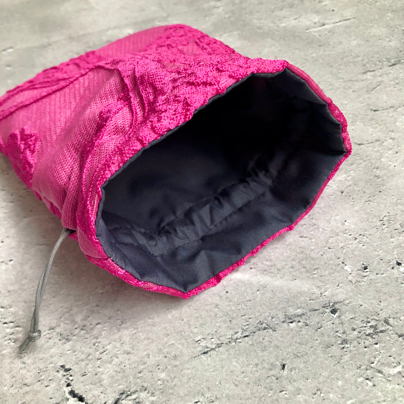 Drawstring pouch 選べる2カラー 3サイズ　ポーチ　裏地付き 8枚目の画像