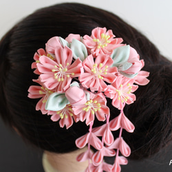 変わり桜のつまみ細工　髪飾り　成人式、卒業式、結婚式、七五三 3枚目の画像