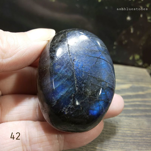 ラブラドライトタンブル磨き石(42)69.3g 約48x35x23mm 天然石