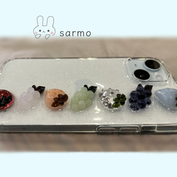 COLORFUL FRUITS スマホケース  - いちご×マスカット - 2枚目の画像