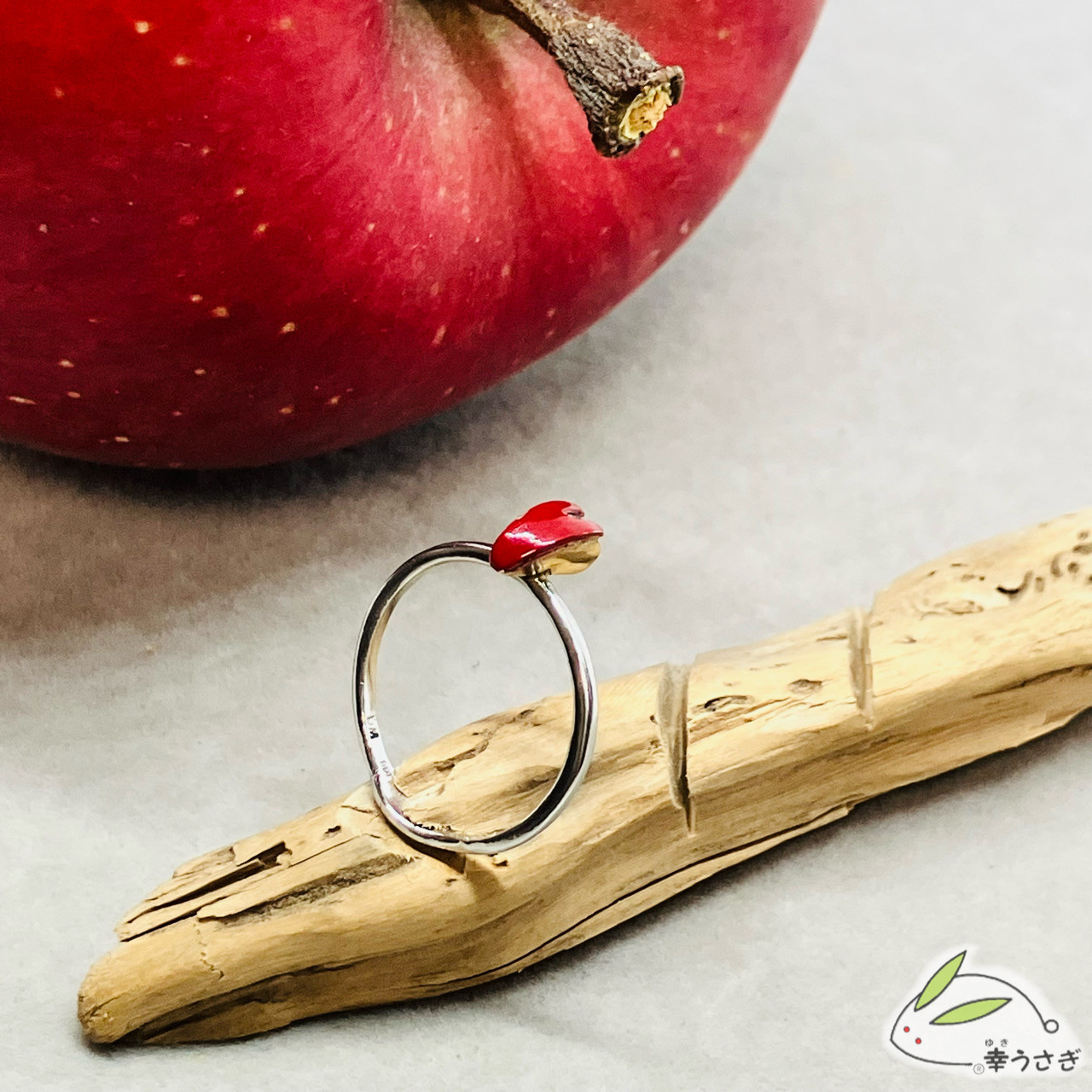 りんご　プラチナとゴールド8号　プレート付き りんご　プラチナとゴールド8号　プレート付き