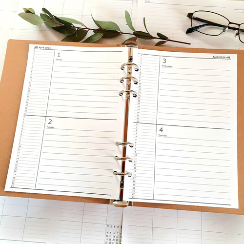 日記で出来ること 罫線の引き方 開始年月、期間の変更 日記で出来ること 罫線の引き方 開始年月、期間の変更