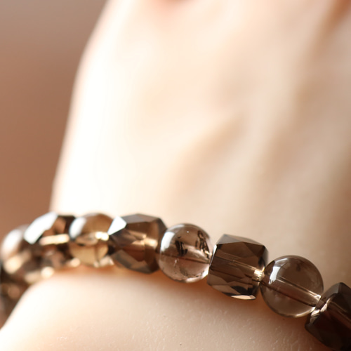 アイリスクォーツ　スモーキー　シトリン　入り　虹　ハート入り アイリスクォーツ スモーキー シトリン 入り 虹 ハート入り