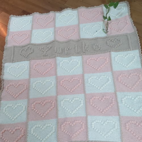 ぷっくりハートのブランケット〜名前入り（生成り✕ベージュ✕ベビー