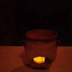 陶器茶香炉『二点七宝』は灯り兼用茶香炉です 7枚目の画像
