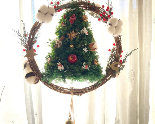 超早割クリスマス2025 フライングクリスマスツリーリースベルLEDライト