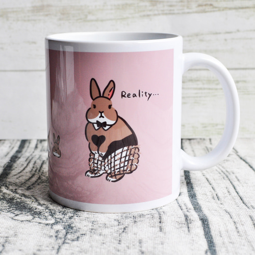 バニーガールの理想と現実マグカップ マグカップ スタジオレッキス