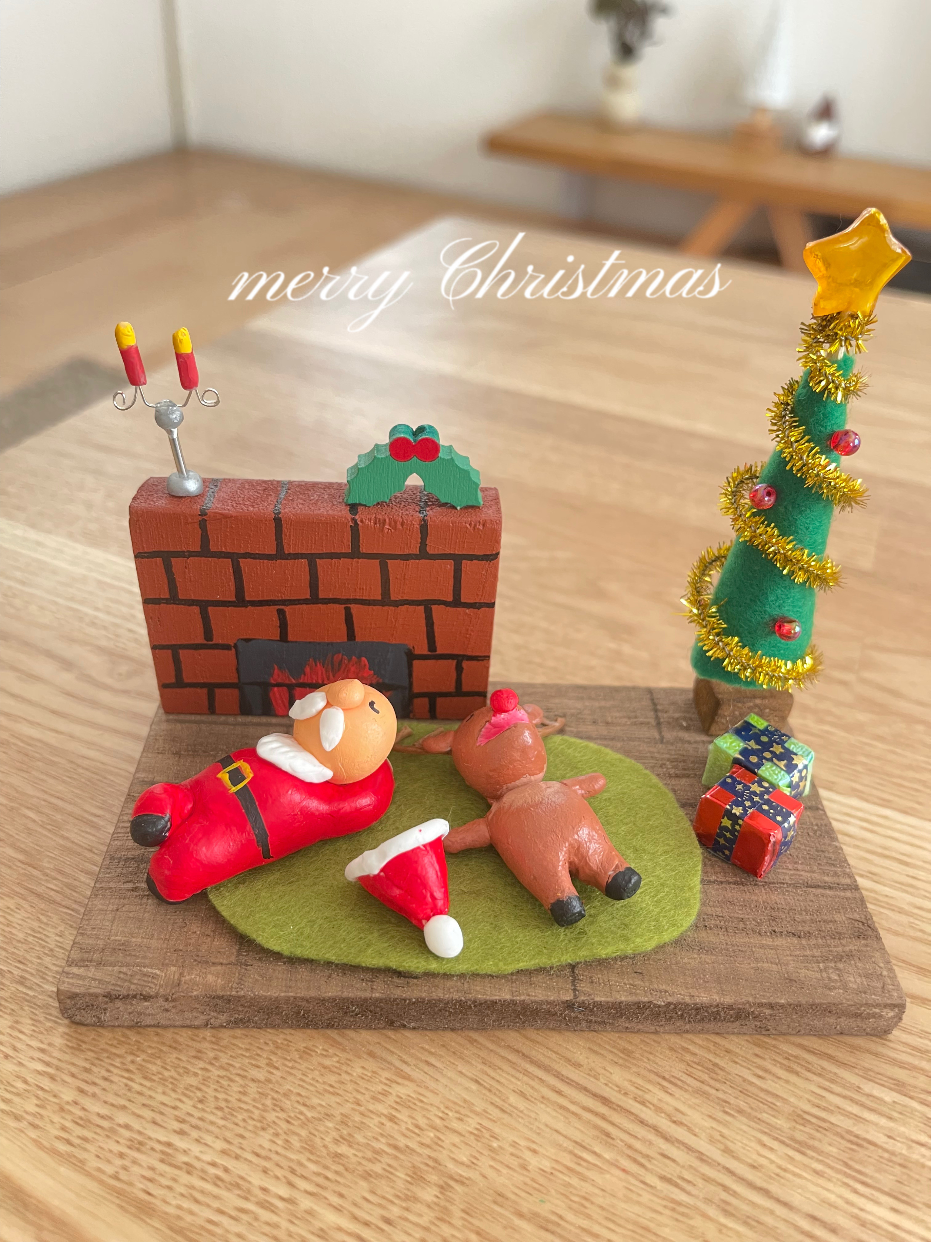【専用】Cherished Teddies 暖炉とサンタ、ツリーを持ったサンタ Teddies 【専用】Cherished 暖炉とサンタ、ツリーを持ったサンタ