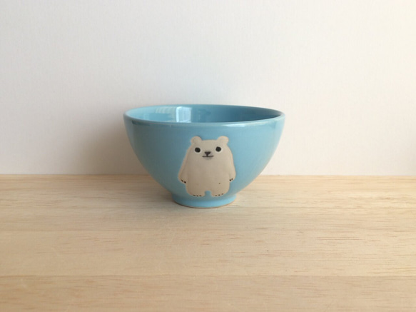 シロクマの茶碗(ブルー） 1枚目の画像