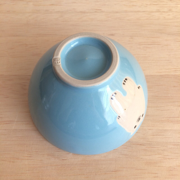 シロクマの茶碗(ブルー） 4枚目の画像