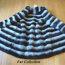 好印象を演出☆ホワイトフォックスファー付コート ウェッジウッド