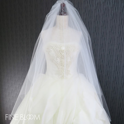 ギャザーなし＊ワイド3m幅＊上品キレイなシンプルベール（300㎝）[Off