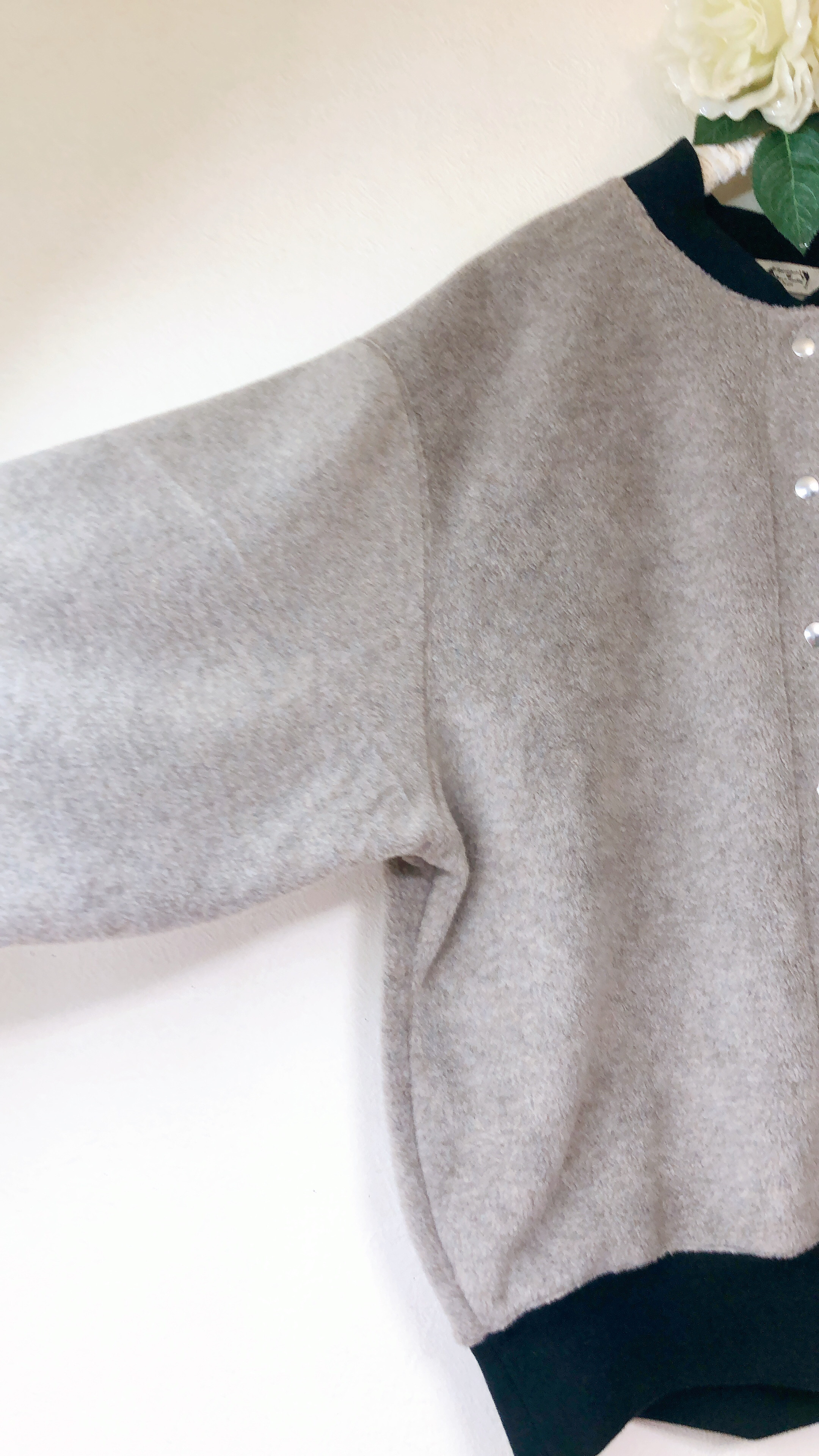 新作❤️軽くてあったかメルトンカーディガン❤️ゆったり❤️グレージュ❤️S.M.L/(2L〜3L)❤️洗える❤️老若男女