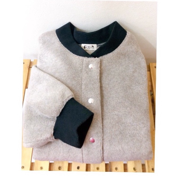 新作❤️軽くてあったかメルトンカーディガン❤️ゆったり❤️グレージュ❤️S.M.L/(2L〜3L)❤️洗える❤️老若男女