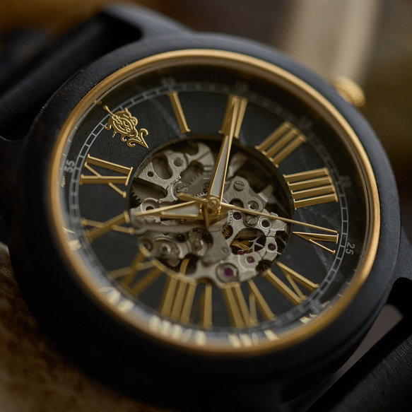 【木製腕時計】EINBAND Frieden ブラックマルキーナ×エボニーウッド(黒檀) 自動巻き木製腕時計 40mm 2枚目の画像