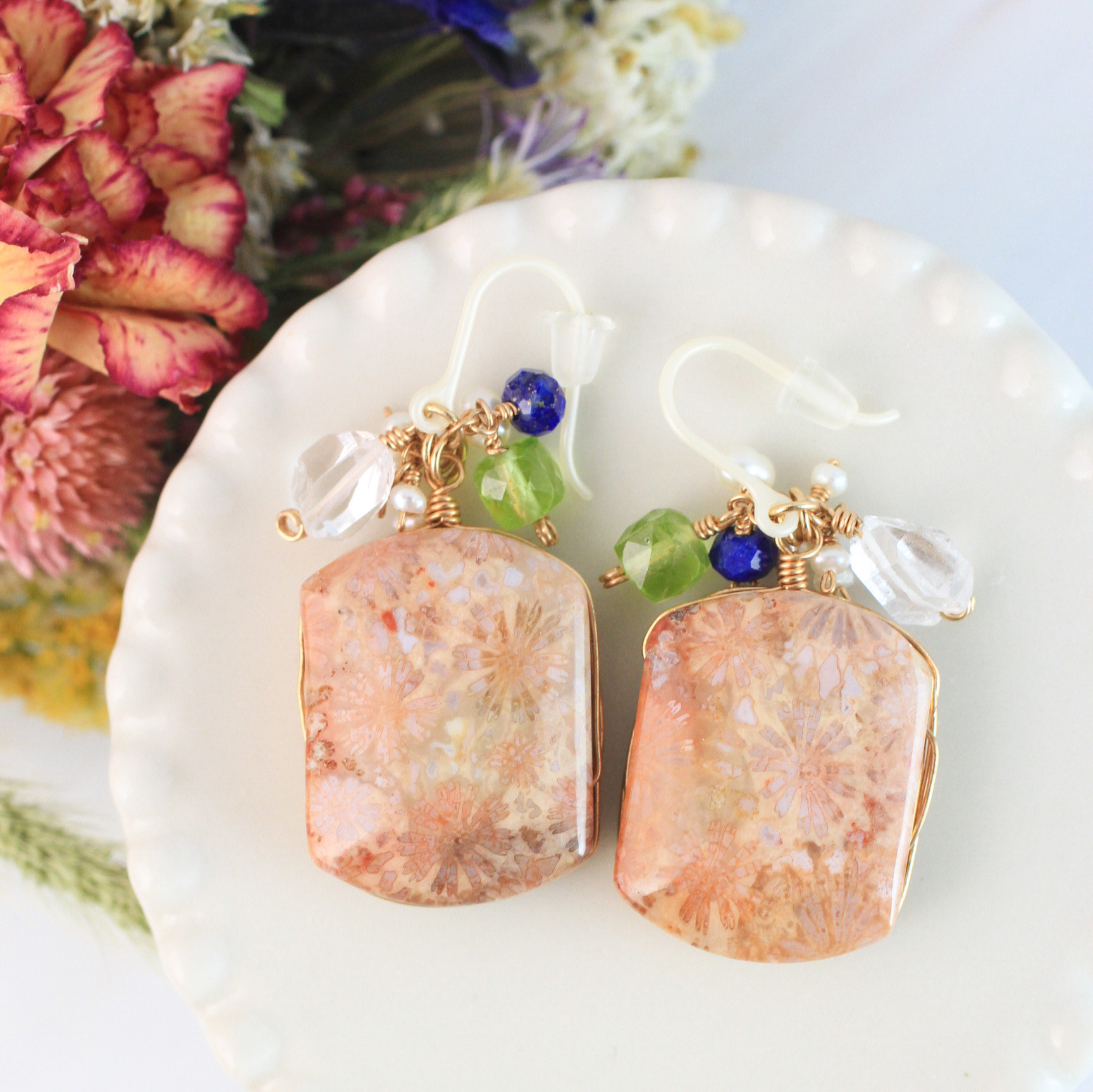 【数億年前の有機宝石】化石珊瑚 両剣水晶 耳飾り