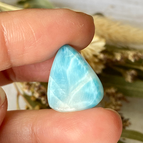 カリブの宝玉 海の色を持つミネラル♢ラリマー ルース 27 天然石 天然