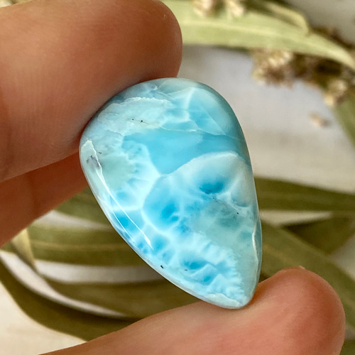 カリブの宝玉 海の色を持つミネラル♢ラリマー ルース 29 天然石