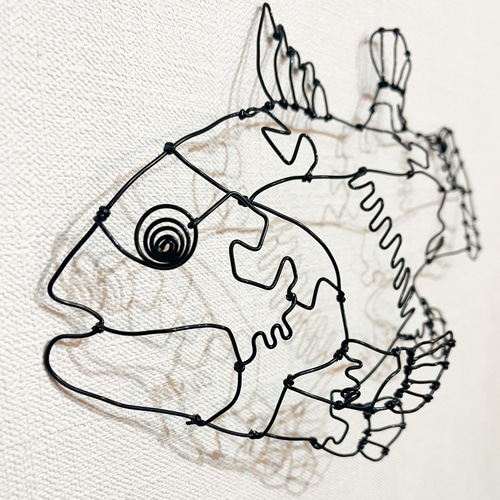 ワイヤーアート　シーラカンス シーラカンス 深海魚 立体 壁掛け ワイヤーアート【受注販売