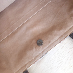 〈A4サイズが入る〉播州織　チェック柄のトートバッグ・グレー×レッド 4枚目の画像