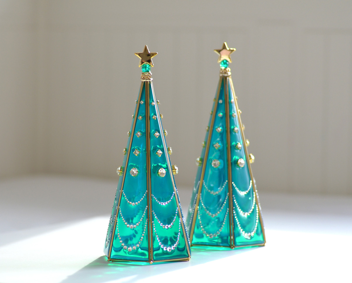 大人気新品をすべて ☆X'masツリー☆グリーン　他レジンキーホルダー計5点 チャーム